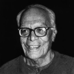 Dr. Akhtar Hameed Khan